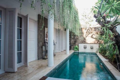Villa Mosan House