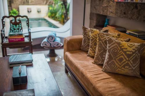 Villa Mosan House
