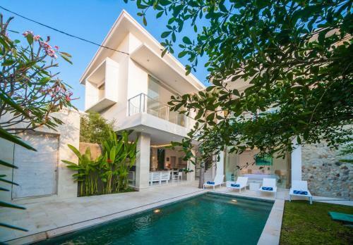 Villa Bunga Bunga Kecil A