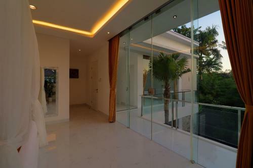 Villa Bunga Bunga Kecil A