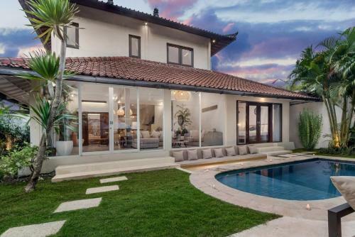 Villa New York - 4 Bdr Pool Luxury Villa, Next To The Forge Bali