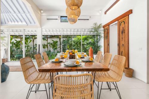 Villa New York - 4 Bdr Pool Luxury Villa, Next To The Forge Bali