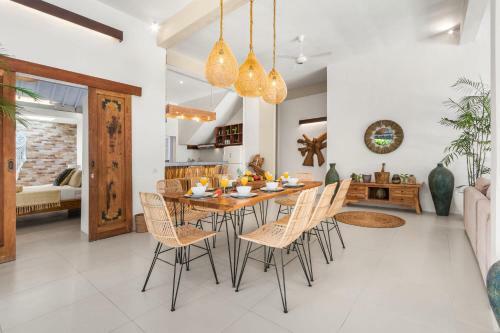 Villa New York - 4 Bdr Pool Luxury Villa, Next To The Forge Bali