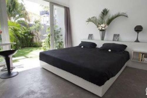 Villa 4 Br Fashion Style Modern Comfortable