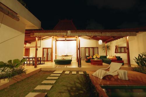 New In December 2021- Villa Orked 3 In Seminyak