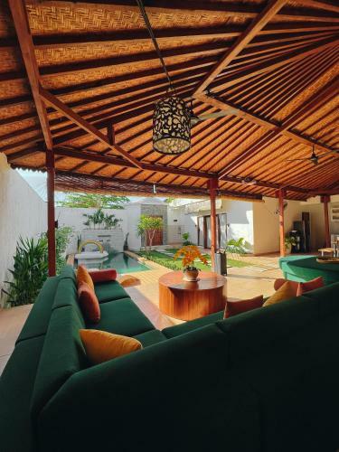New In December 2021- Villa Orked 3 In Seminyak