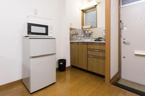 Shinjuku Apartment 102