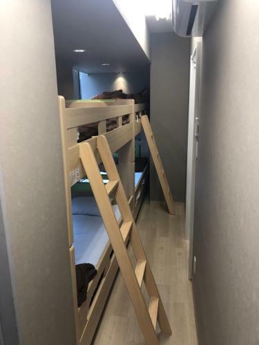 Apartamentos Ueno Yushima Building