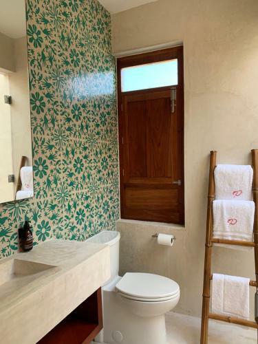 Bed & Breakfast Pi�a Coloradas Ecolodge