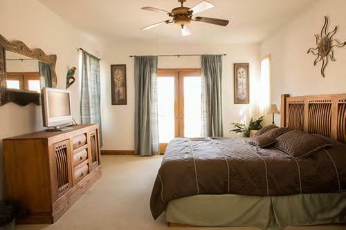 Cler Villas Inside El Dorado Ranch