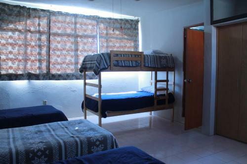 Hostal Hotel Tres Piedras