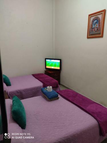 Hostal Habitaciones C�ntricas Mora