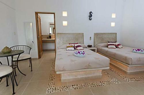 Hotel Villas Naomi