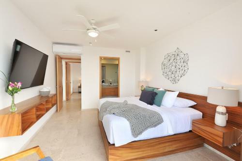 Apartamento Large Private Rooftop! Chic Ocean View Penthouse