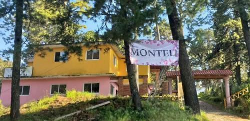 Monteli House & Villas