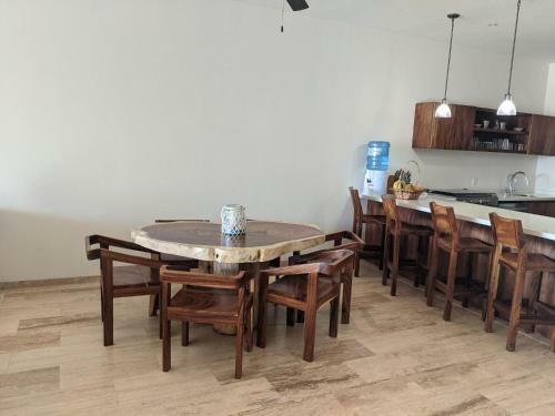 Villa Beachfront Luxury - 3br Groundfloor Unit