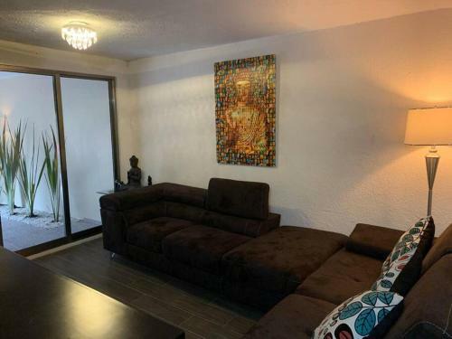 Casa Con Dise�o Minimalista En Xalapa-ver.
