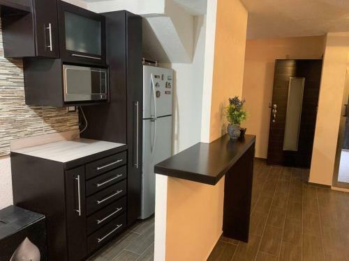 Casa Con Dise�o Minimalista En Xalapa-ver.