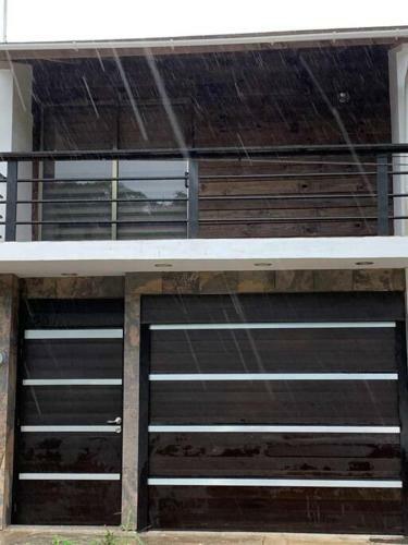 Casa Con Dise�o Minimalista En Xalapa-ver.