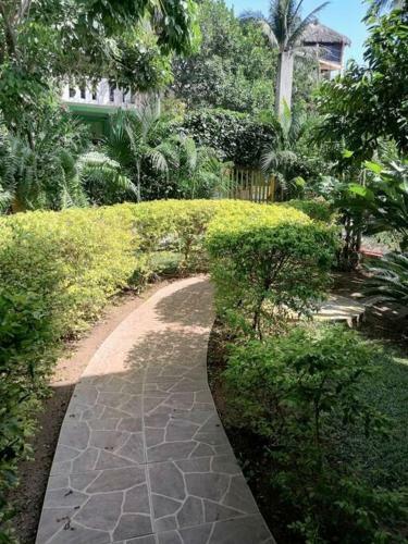 3 Br Apartment 300 Mts From The Beach In La Punta Zicatela