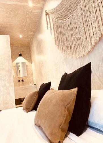 Madre Holbox Apartments & Suites