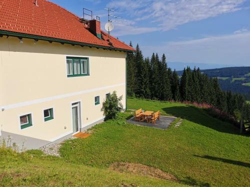 Apartamento Ferienwohnungen Hebalm