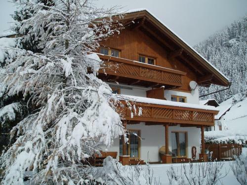Apart Studio Bergdiamant