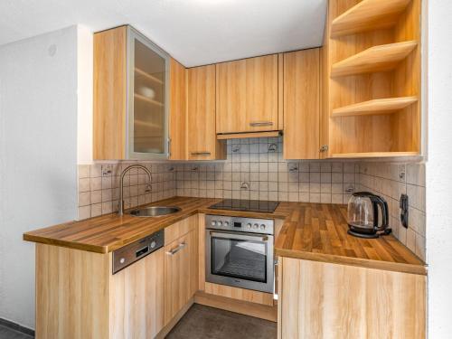 Apartment Top 5