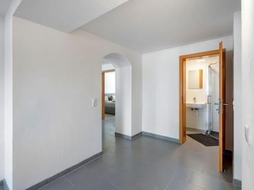 Apartment Top 1