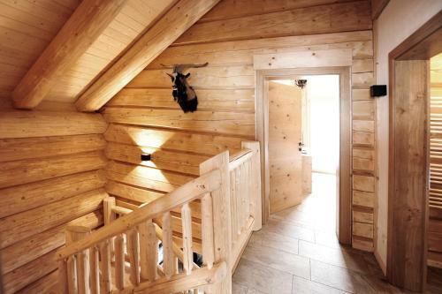 Summit Lodges