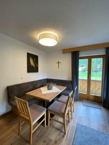 Aparts Handle Und Haus Bergblick