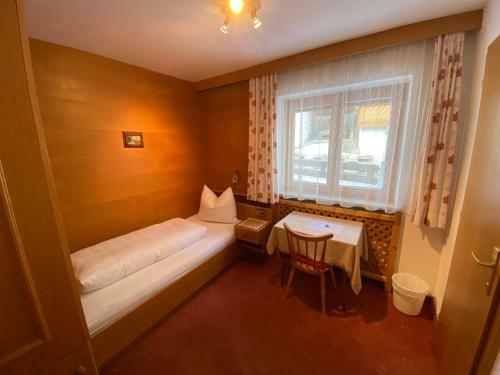 Bed & Breakfast Pension Kandaharblick