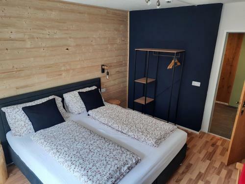 Apartamento Ferienhaus Enzian