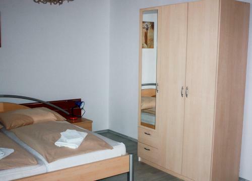 Bed & Breakfast Pension Seeblick Purbach