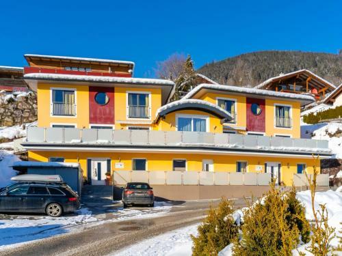 Superb Chalet In Piesendorf With Sauna