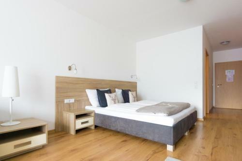 Praga Apartments & Restaurant Zell Am See-kaprun