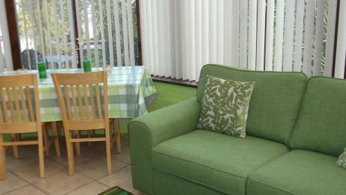 Holly Tree Cottage Bed And Breakfast