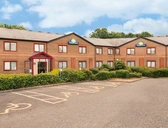 Hotel Days Inn Magor