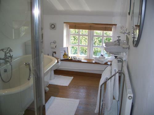 Fernside Bed And Breakfast