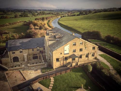 Hotel The Mill At Conder Green
