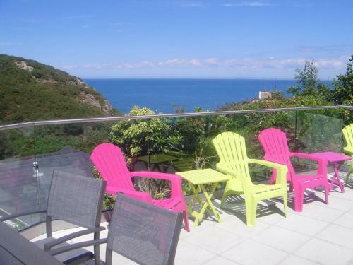 Hostal Undercliff Guest House