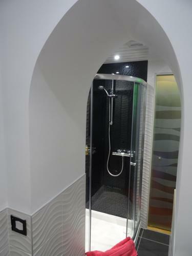 Hostal Undercliff Guest House