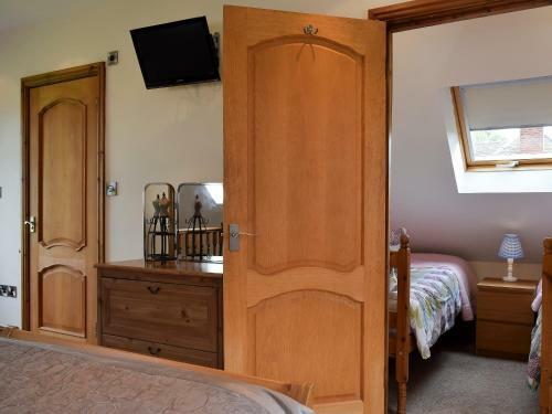 4 Alveston Pastures Cottages