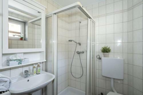 Sch�nes Ferienhaus Mit Garten