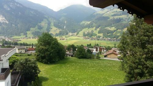 Apartamento Ferienwohnung Kerschdorfer