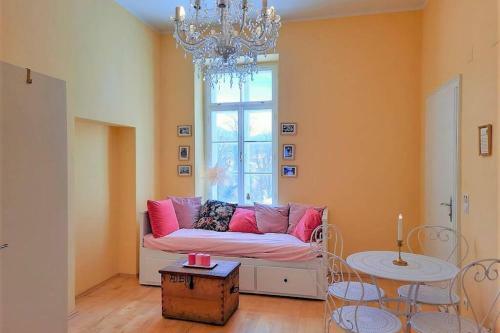 Apartamento Sisi-schloss Rudolfsvilla - Sechser - 24 G�ste