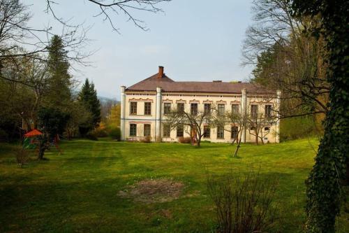 Apartamento Sisi-schloss Rudolfsvilla - Trio - 12 G�ste