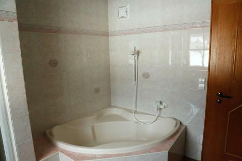 Apartamento Ferienwohnung Ennstal