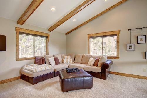 Mountain View Lodge Home