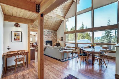 Lodge At Boreas Pass Home
